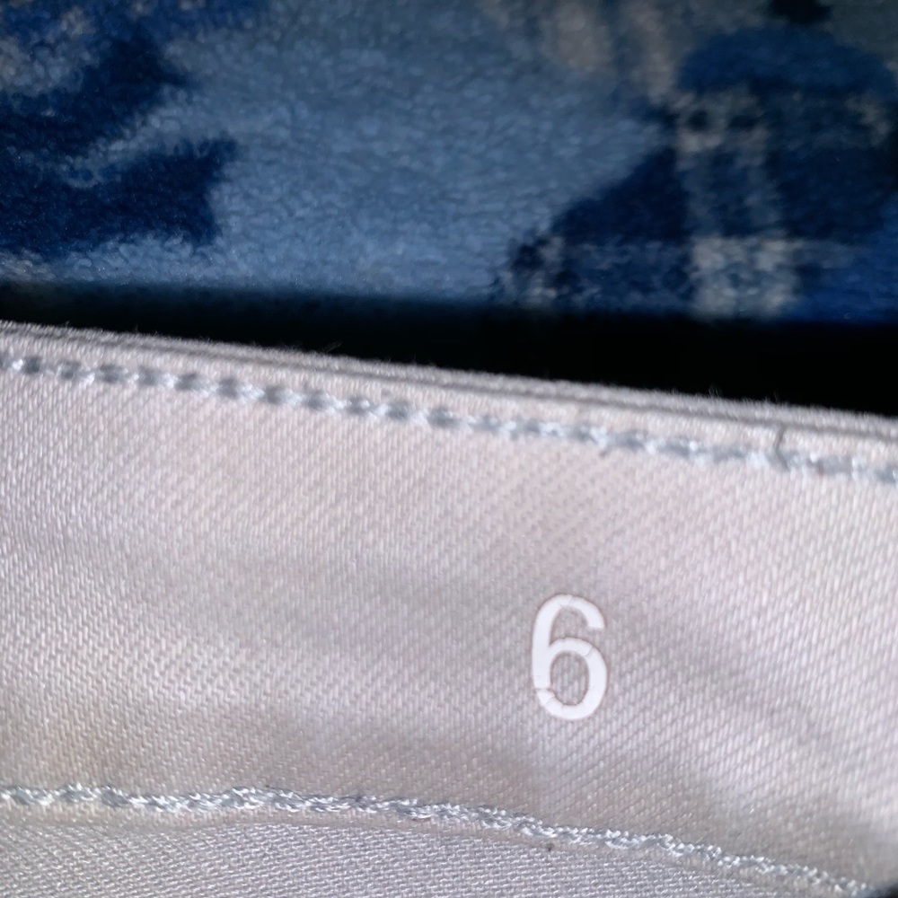skinny ripped jeans grey